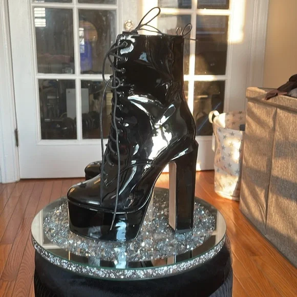 Hedy Lemon drop by privileged lace up patent glossy black chunky platform boots - Picture 5 of 16